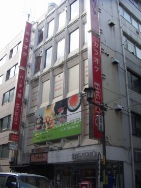 �}�X���r��