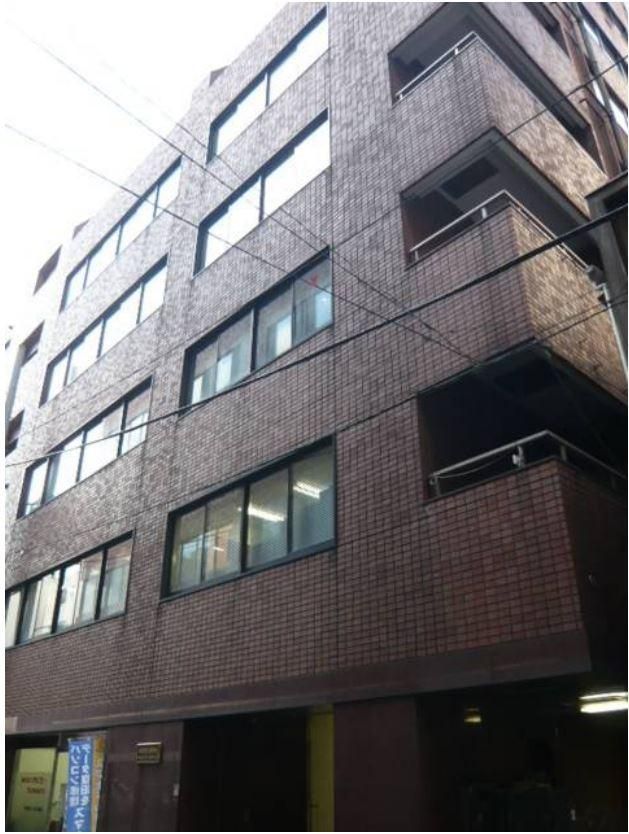 【建物外観】　東京駅徒歩圏の新耐震基準適合ビル