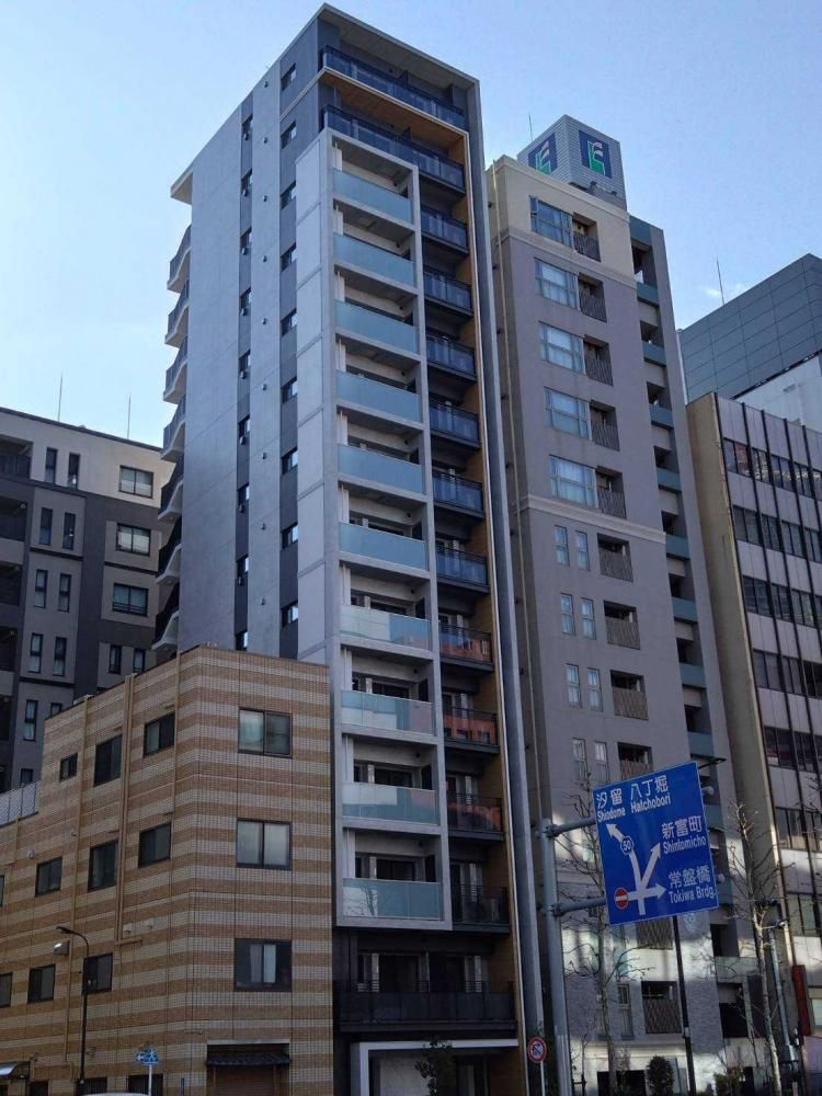 �C�v�Z���{��