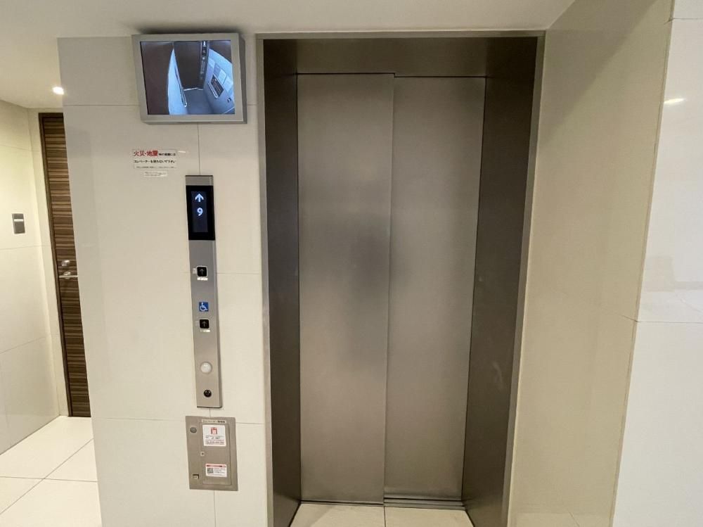 【その他共有部分】　オートロックと連動したセキュリティ機能付エレベーター