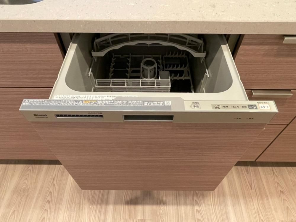【キッチン】　食洗乾燥機